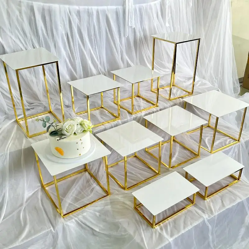 12-20 PCS Luxury Gold Frame Wh - Display Risers Set recensione e prezzo